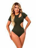BODY CON ABERTURAS